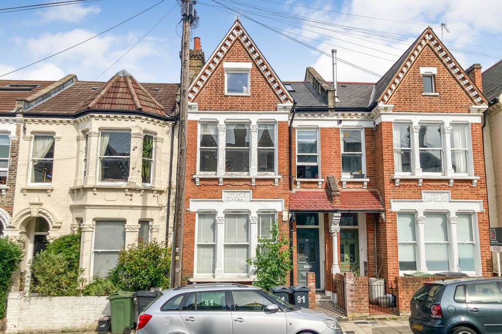 Property photo 1 of 2 91 Helix Road, Brixton Hill, London Sw2 2Jr