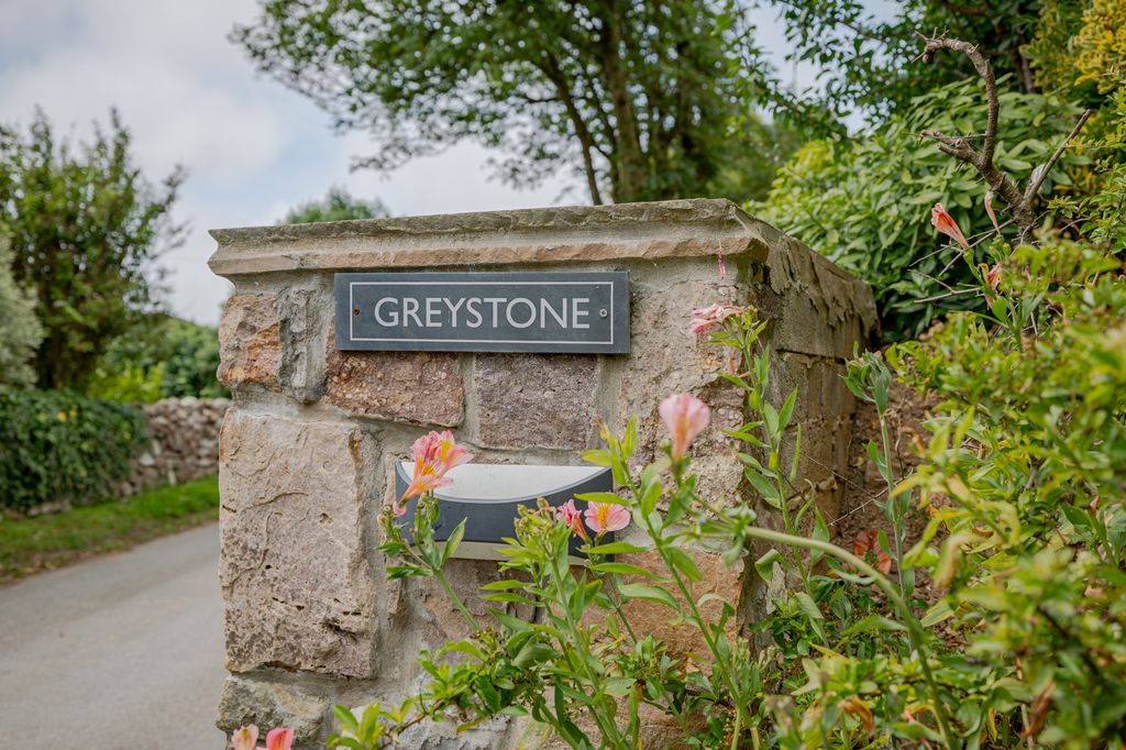 Property photo 3 of 51 A Page _ 3 1 Greystone - Web (43 Of 60)