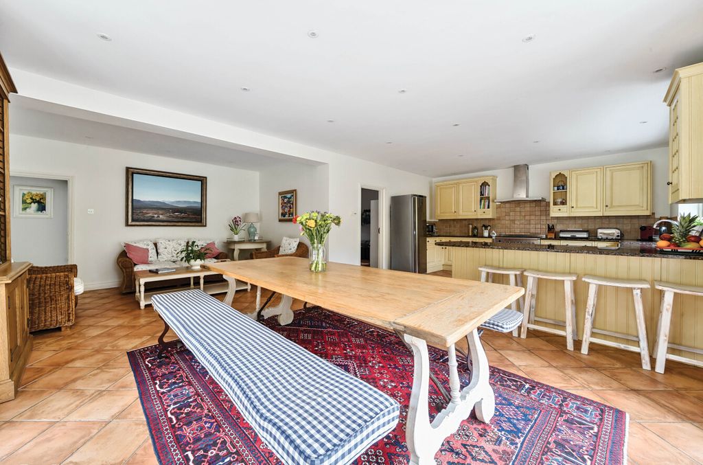 Additional image 18 of 4 bed detached house for saleGodalming, Surrey GU7