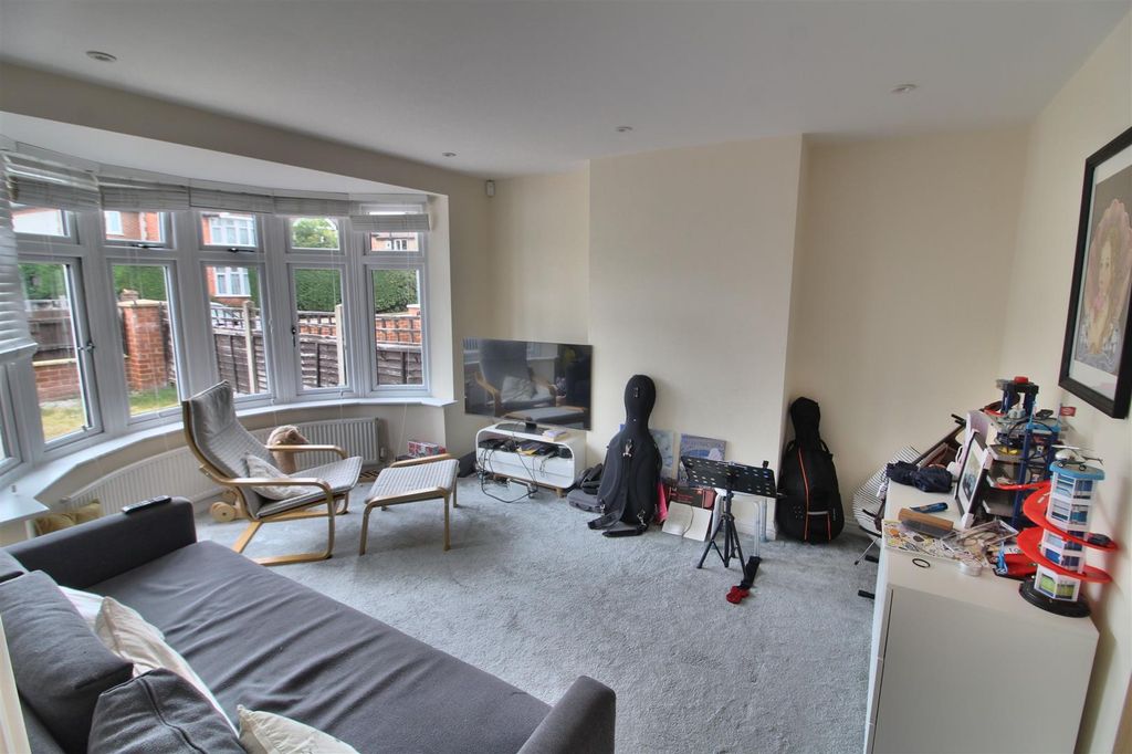 Property photo 2 of 17 Living Room