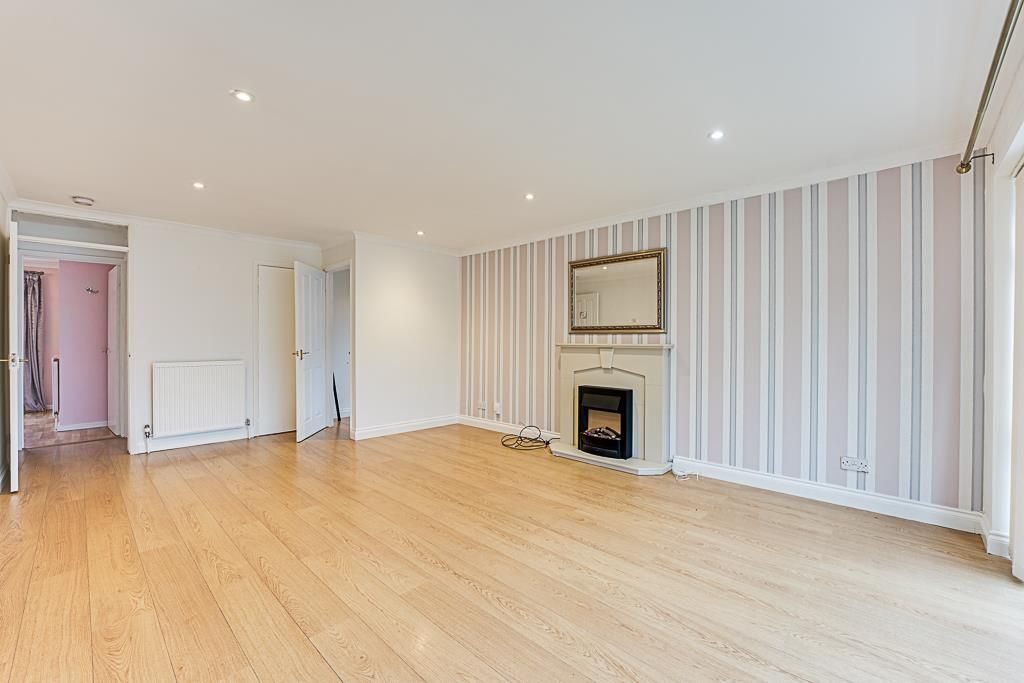 Property photo 3 of 29 1 Kingsbrook, Corby-11.Jpg