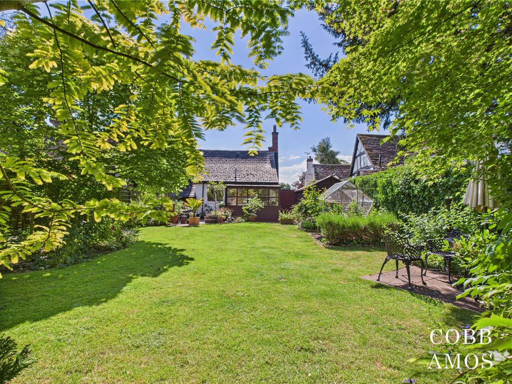 Property photo 3 of 24 Cam02803G0-Pr0184-Still046.Jpg