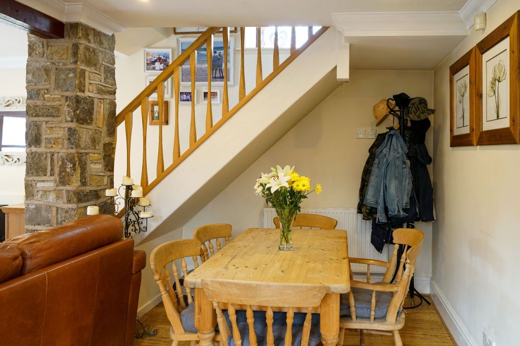 Property photo 3 of 58 Photograph 3