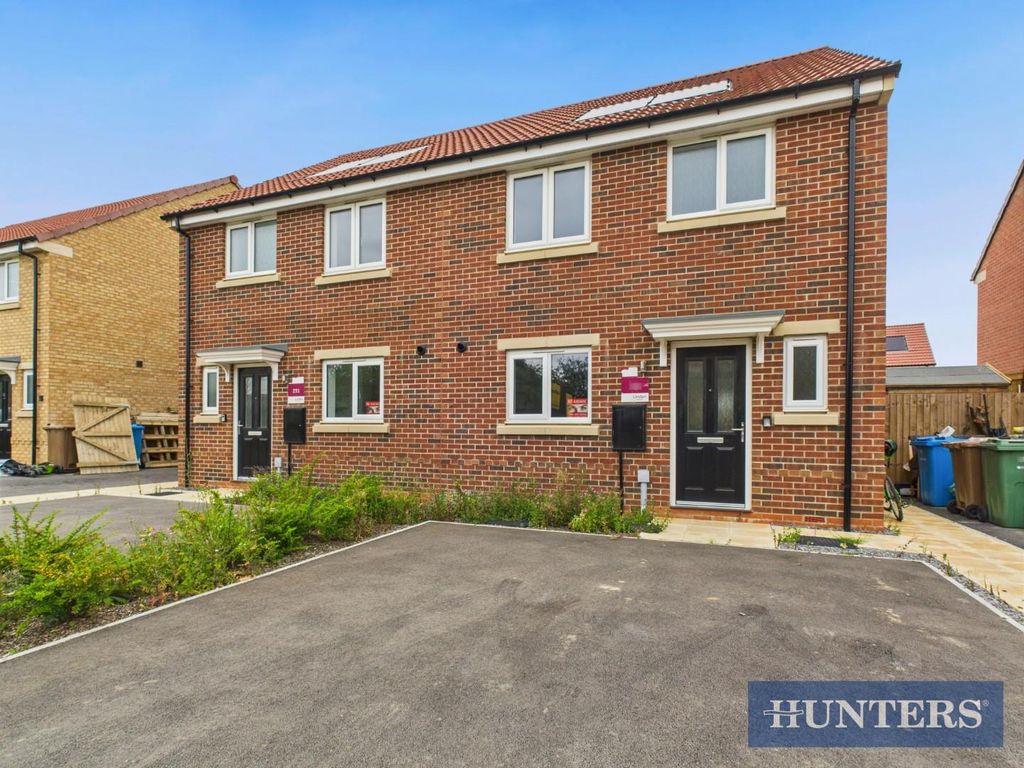 Property photo 1 of 15 Cam01450G0-Pr0236-Still016.Jpg