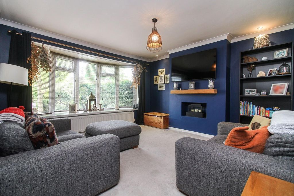 Property photo 3 of 18 3