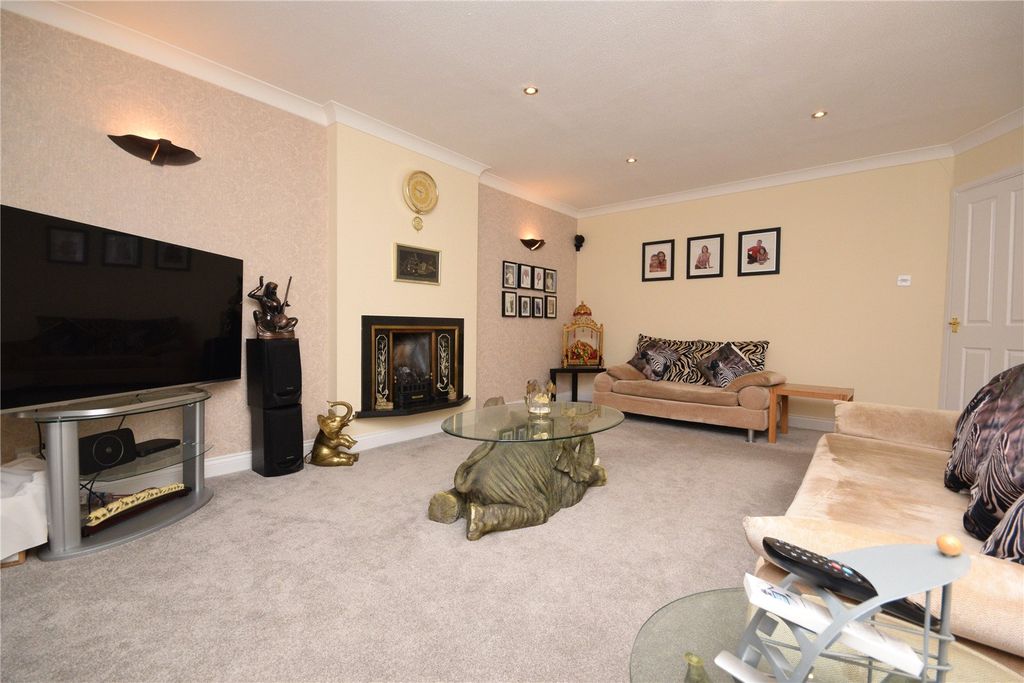 Property photo 2 of 30 Picture No. 16