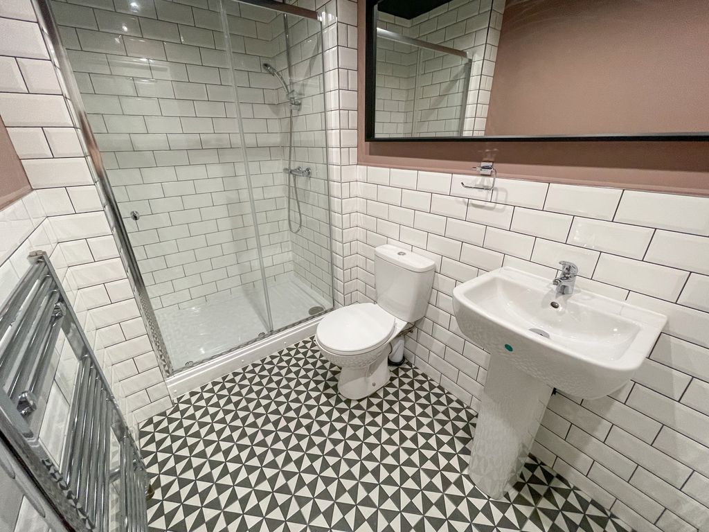Property photo 2 of 4 0004