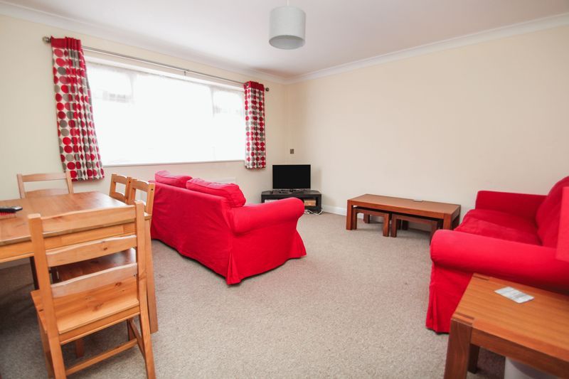 Property photo 3 of 13 Photo 14