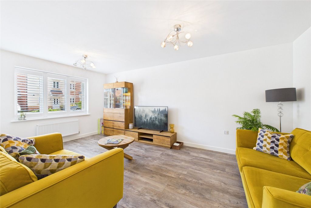 Property photo 2 of 14 Picture No. 02