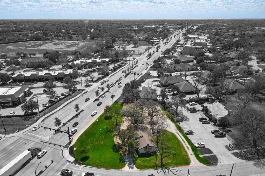 Property photo 3 of 18 <Alttext/>