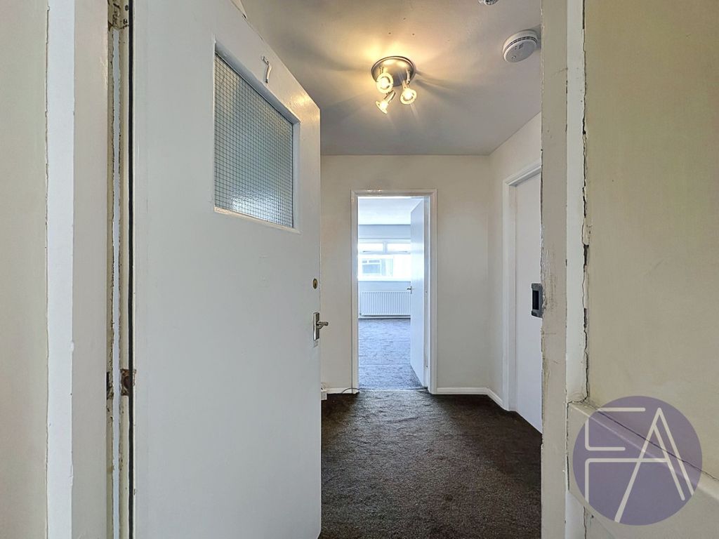 Property photo 3 of 19 5169014