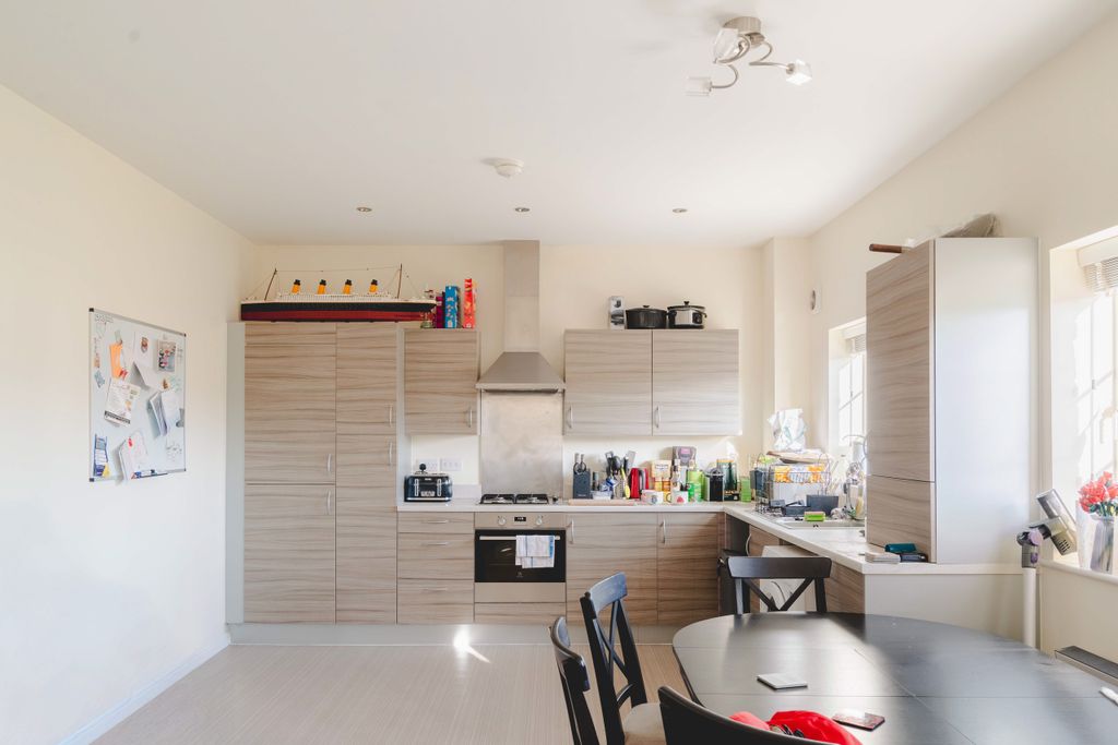 Property photo 2 of 10 2