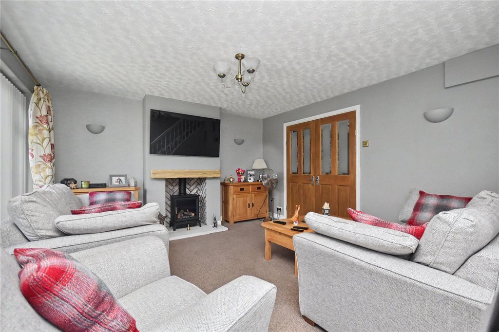 Property photo 2 of 20 Picture No. 09