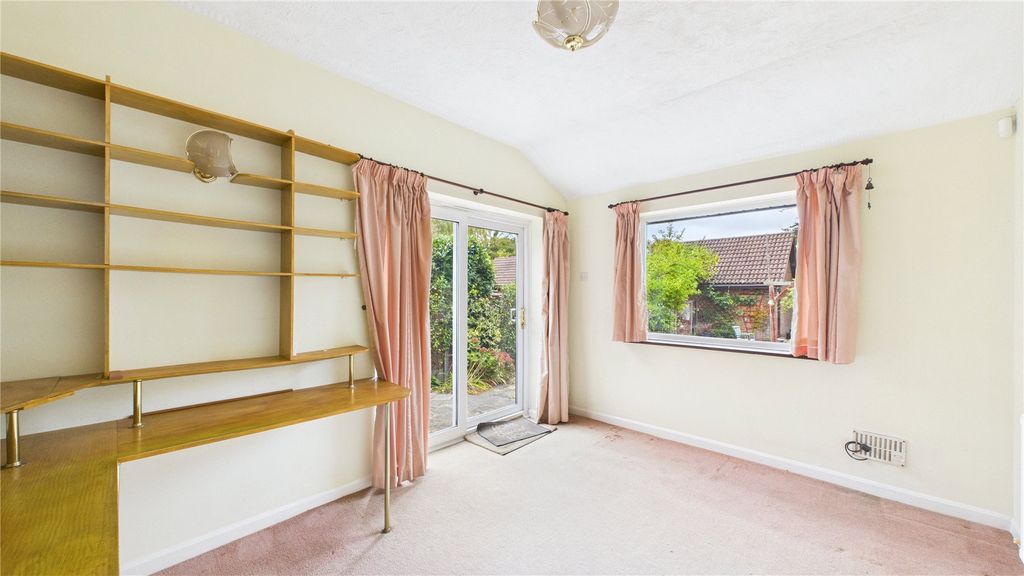 Property photo 3 of 20 Picture 3