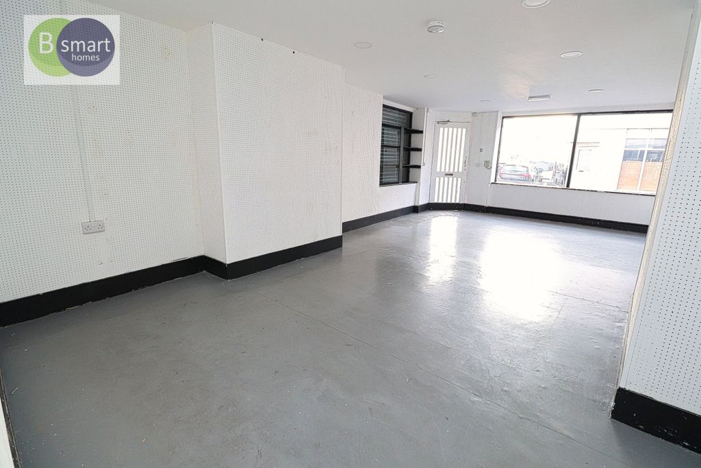 Property photo 3 of 6 Img_1605