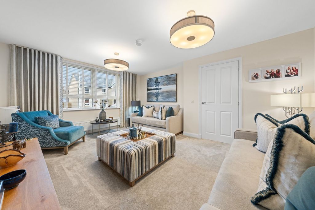 Property photo 2 of 29