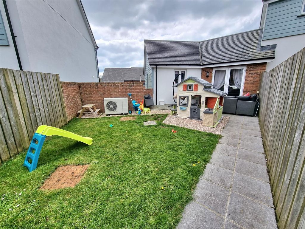 Additional image 14 of 3 bed end terrace house for saleBrooks Avenue, Holsworthy EX22