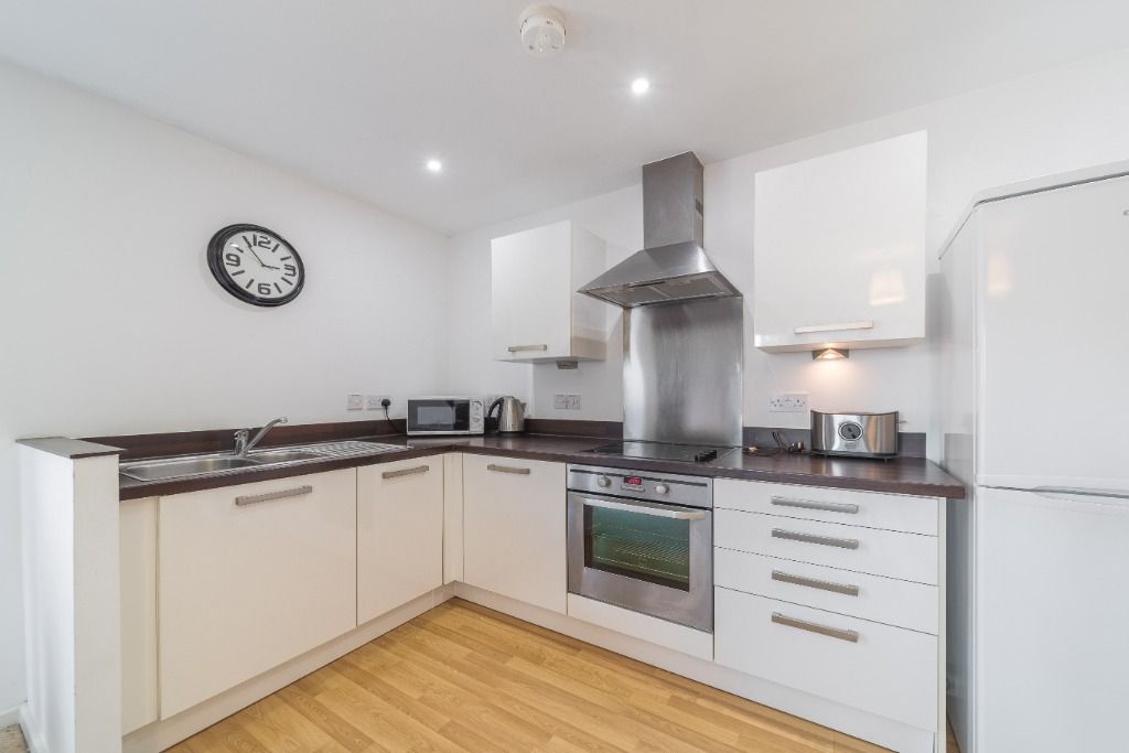 Property photo 3 of 9