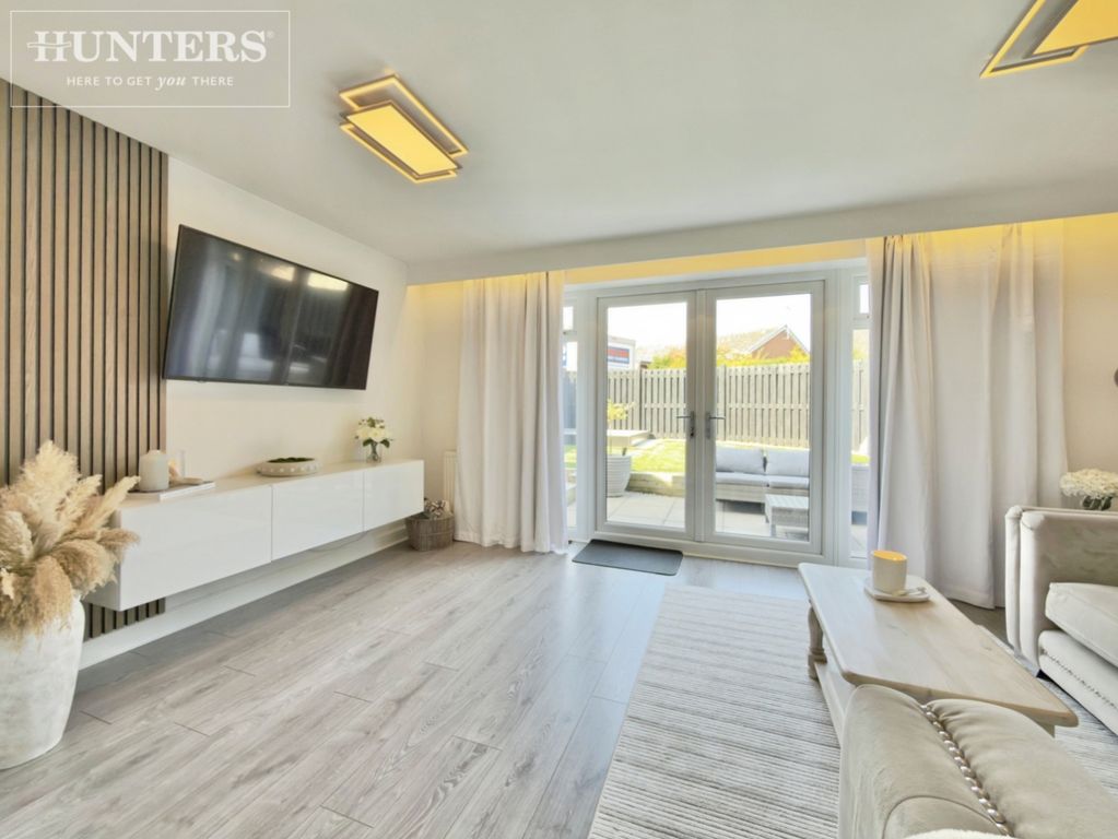 Property photo 2 of 18 Pbox-Img.Jpg