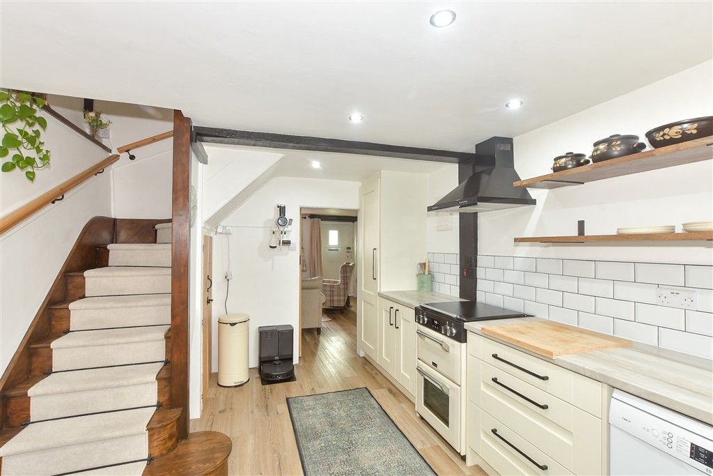 Property photo 2 of 15 Kitchen
