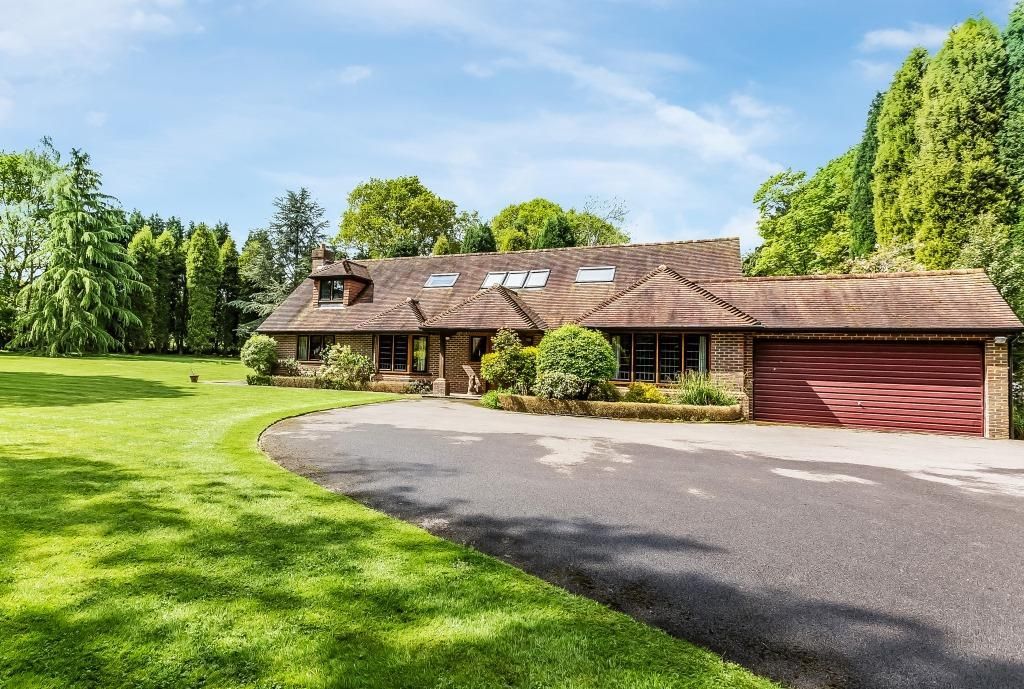Property photo 1 of 20 Lodgefield-49.Jpg