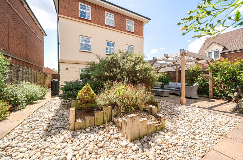 Property photo 1 of 21 150182518