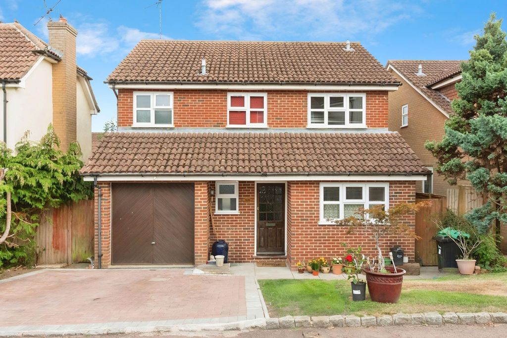 Property photo 1 of 27