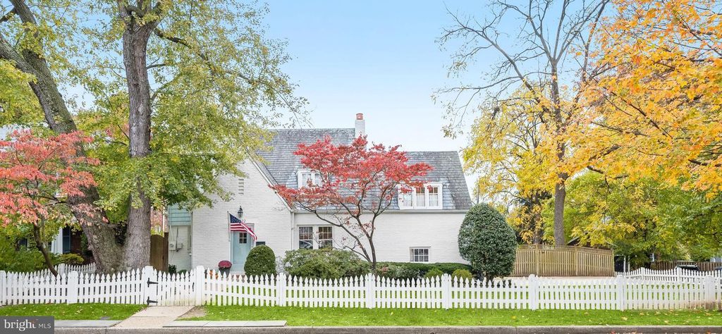 Property photo 1 of 22