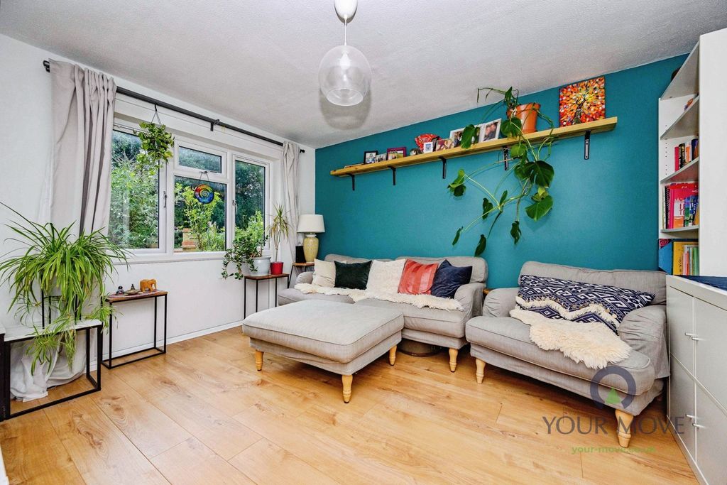 Property photo 2 of 13 Pbox-Img.Jpg