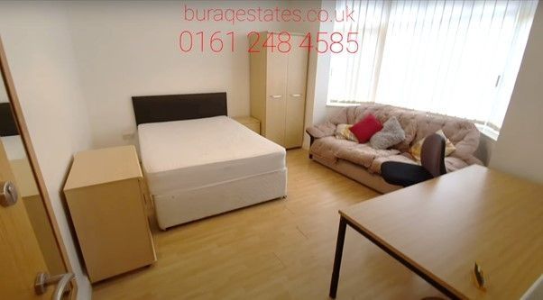 Property photo 2 of 14 Bright And Spacious Master Bedroom Featuring A Com...