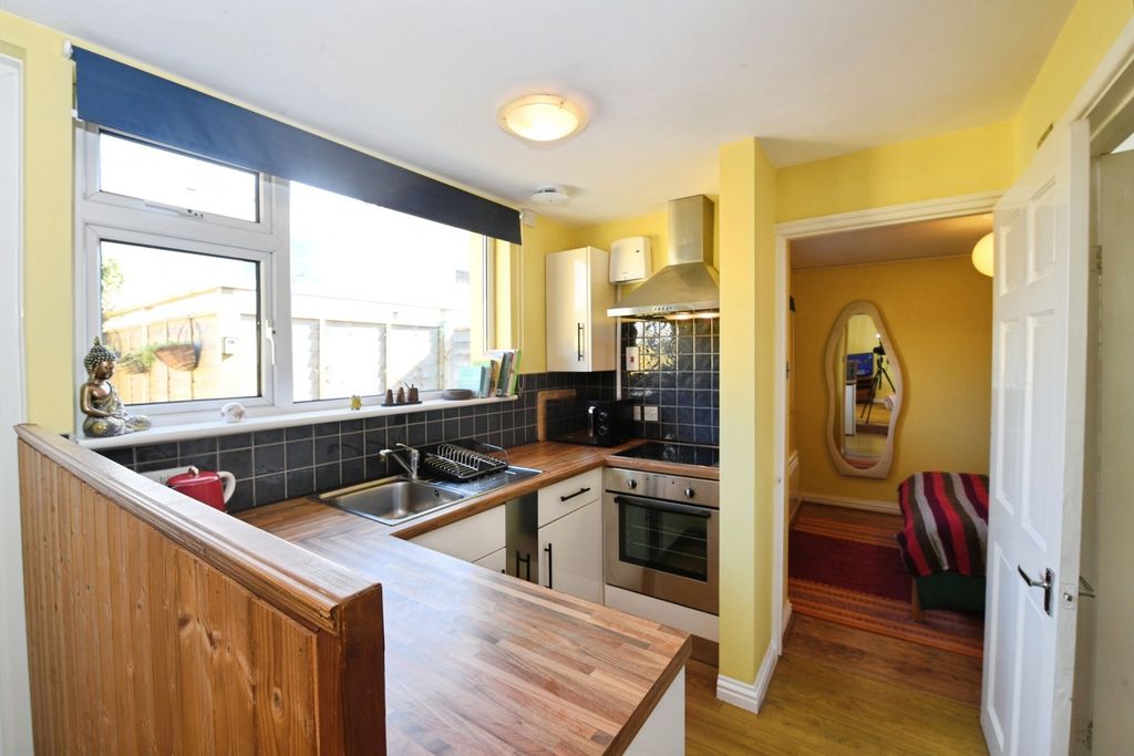 Property photo 3 of 14 Pbox-Img.Jpg