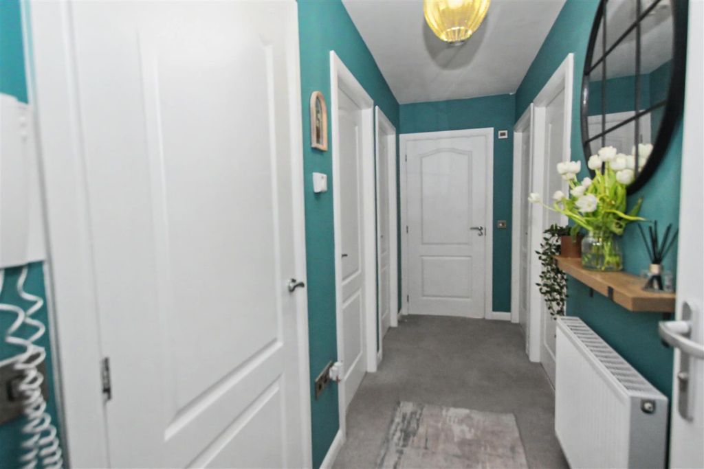 Property photo 3 of 18 3.Jpg
