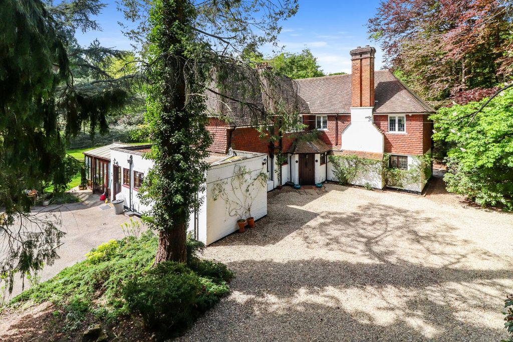 Property photo 2 of 15 Front