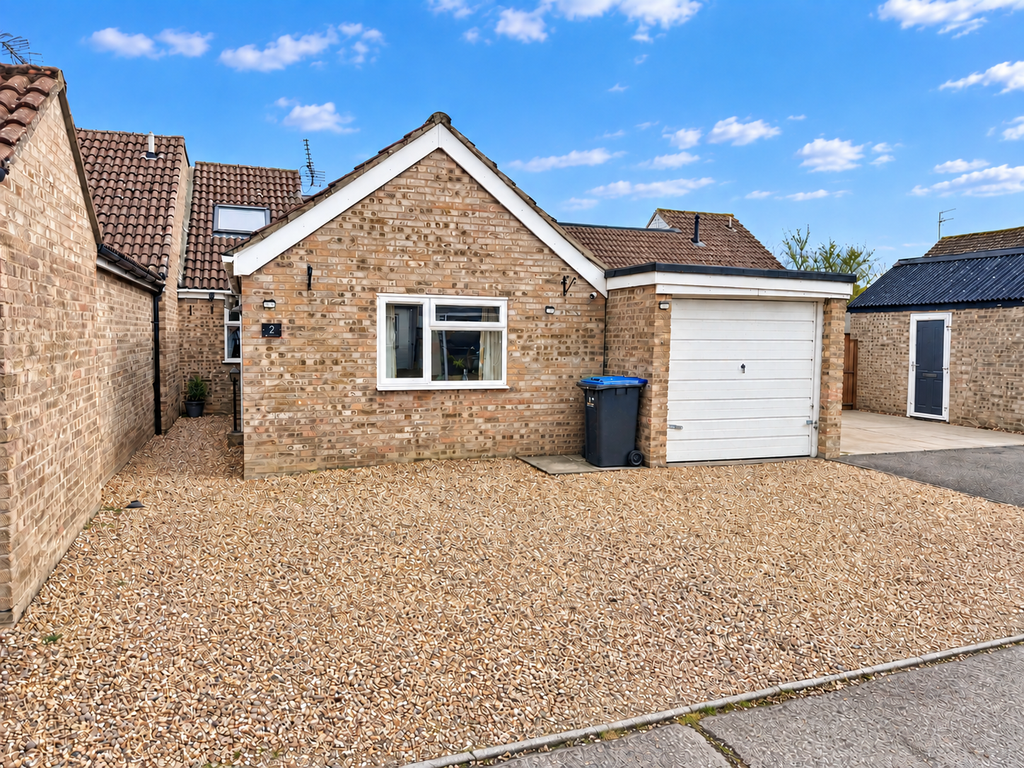 Property photo 1 of 18