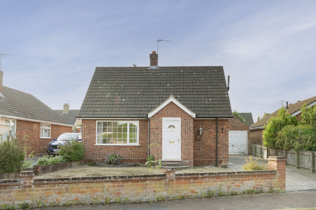 Property photo 1 of 15