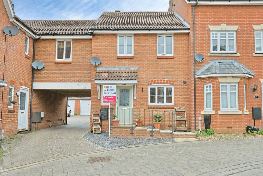 Property photo 1 of 18