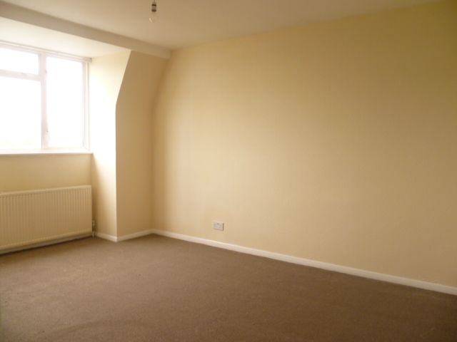 Property photo 3 of 7 Picture 3