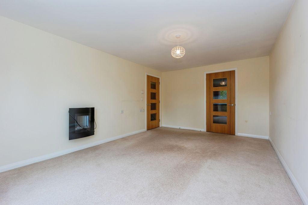 Property photo 2 of 25 Pbox-Img.Jpg
