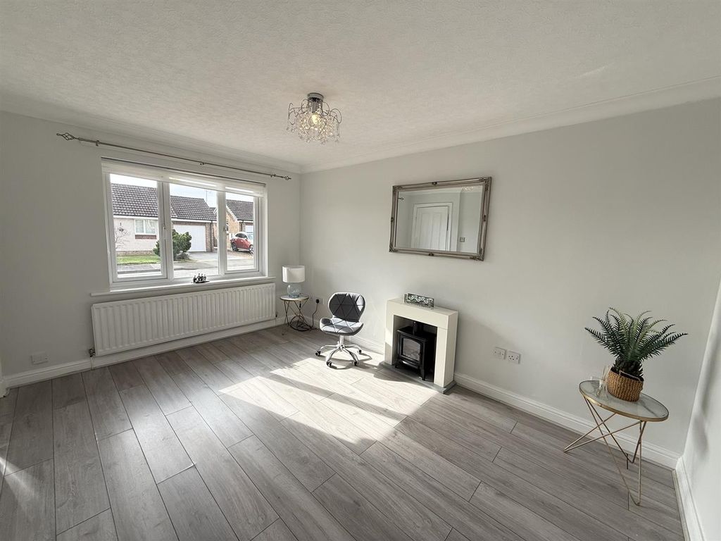 Property photo 2 of 20 Img_1027.Jpeg