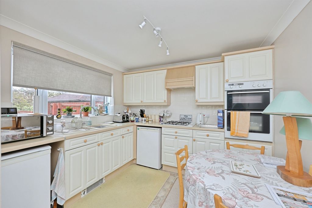 Additional image 6 of 4 bed detached house for saleWallace Close, Dereham NR19