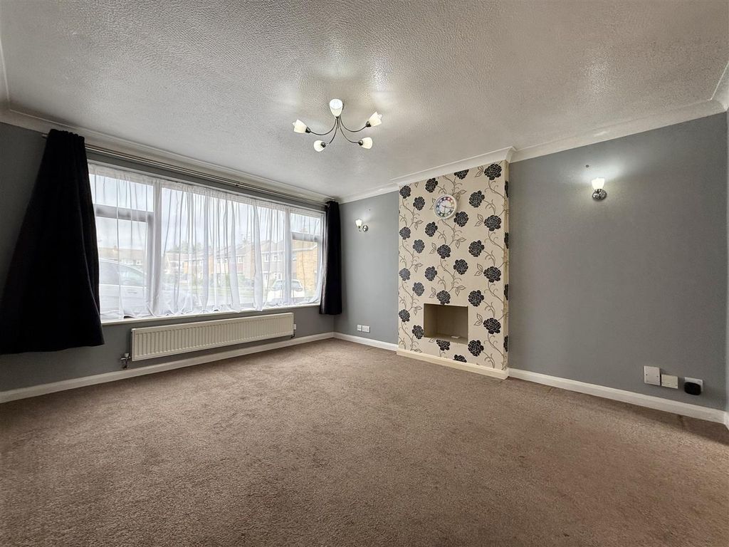 Property photo 3 of 22 3