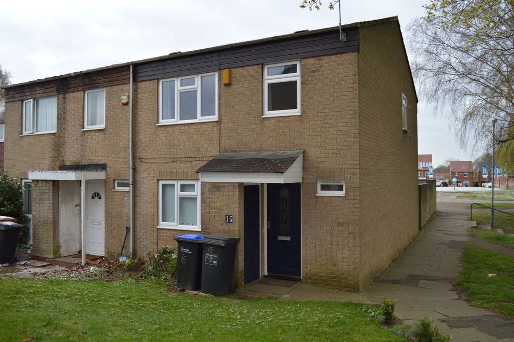 Property photo 1 of 10 Shire Place