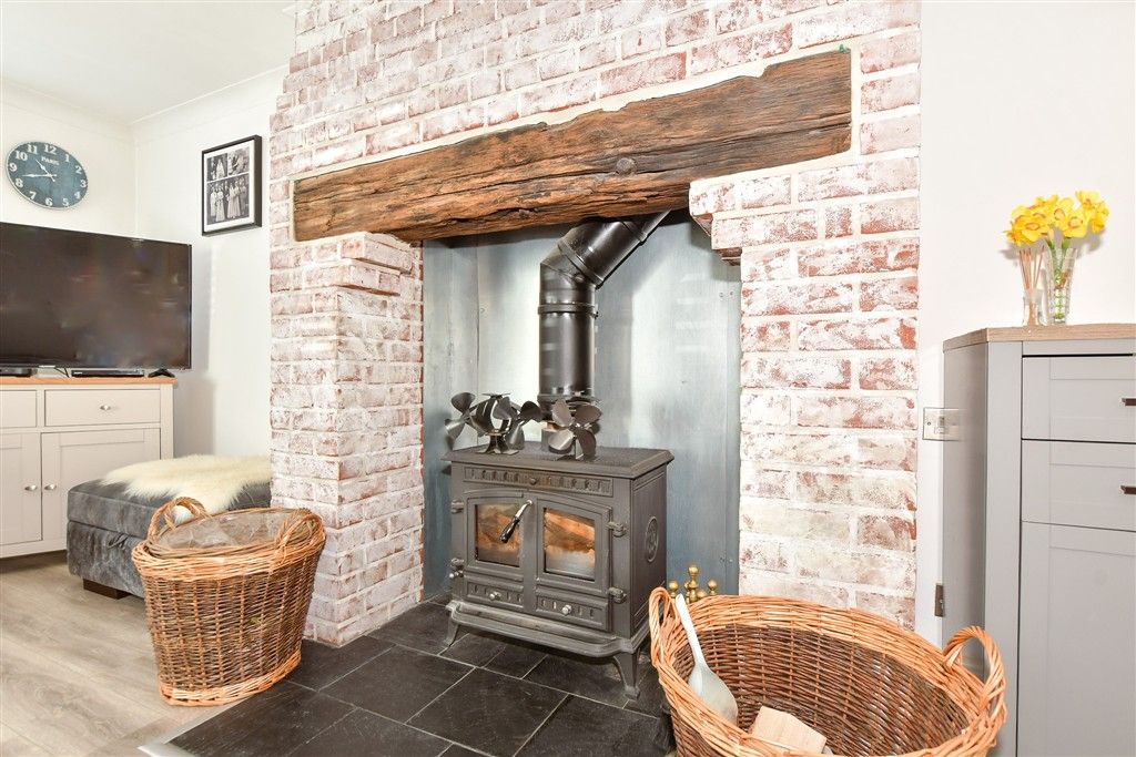 Property photo 3 of 12 Internal Feature