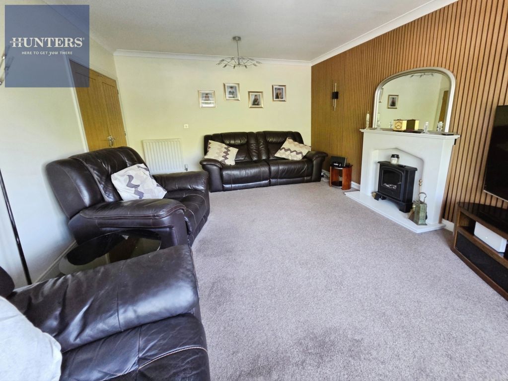 Property photo 3 of 24 Pbox-Img.Jpg