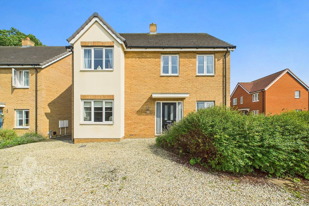 Property photo 1 of 30