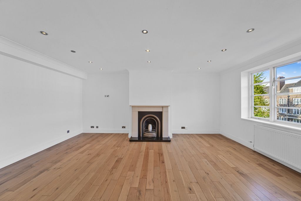 Property photo 2 of 15 Picture No. 11