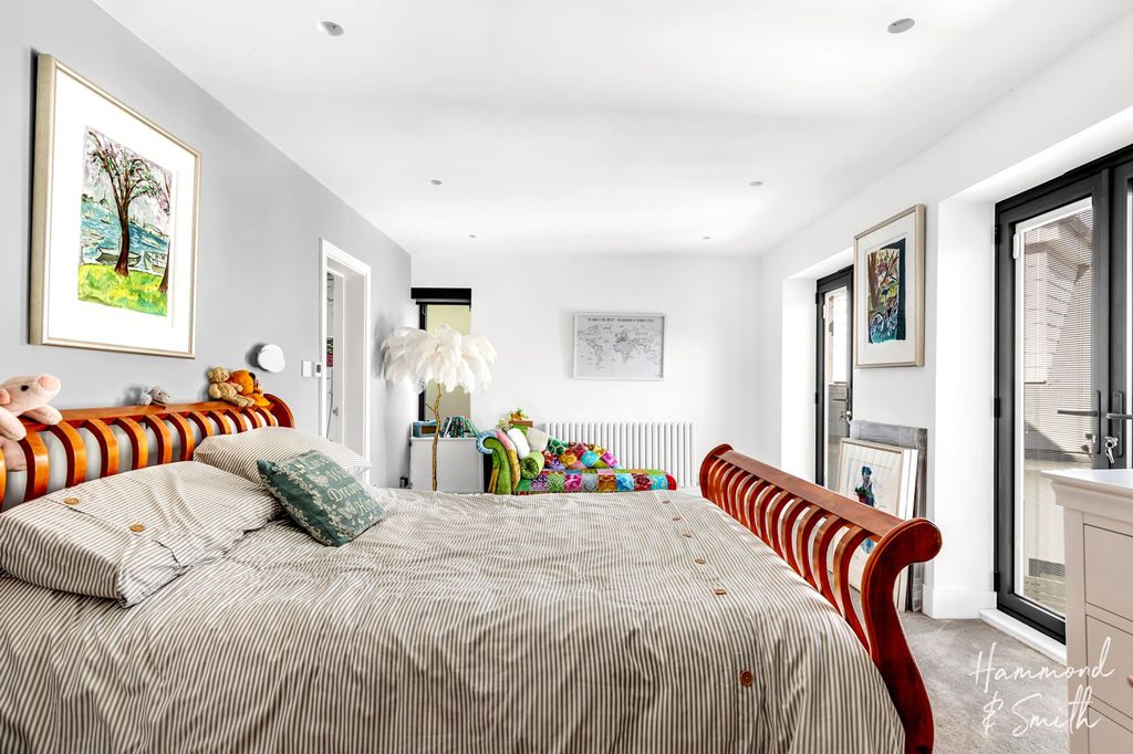 Additional image 9 of 4 bed detached house for saleKendal Avenue, Epping CM16