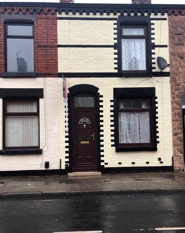 Property photo 2 of 9
