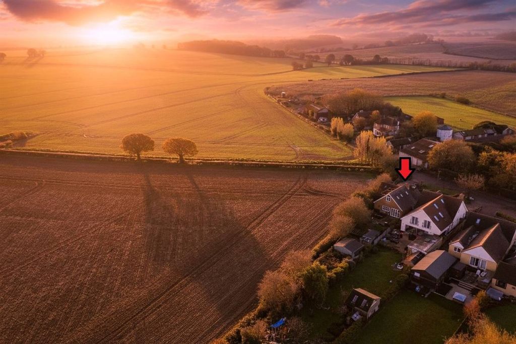 Property photo 1 of 34