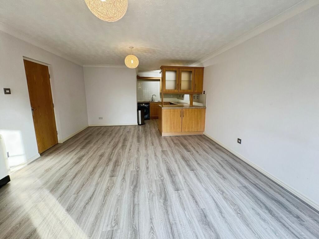 Property photo 2 of 2